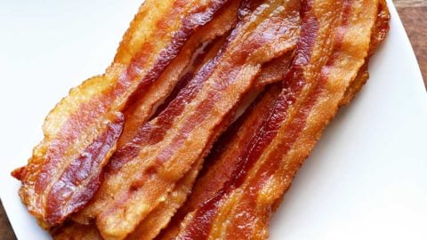 https://healthyrecipesblogs.com/wp-content/uploads/2018/01/oven-bacon-featured-480x270.jpg