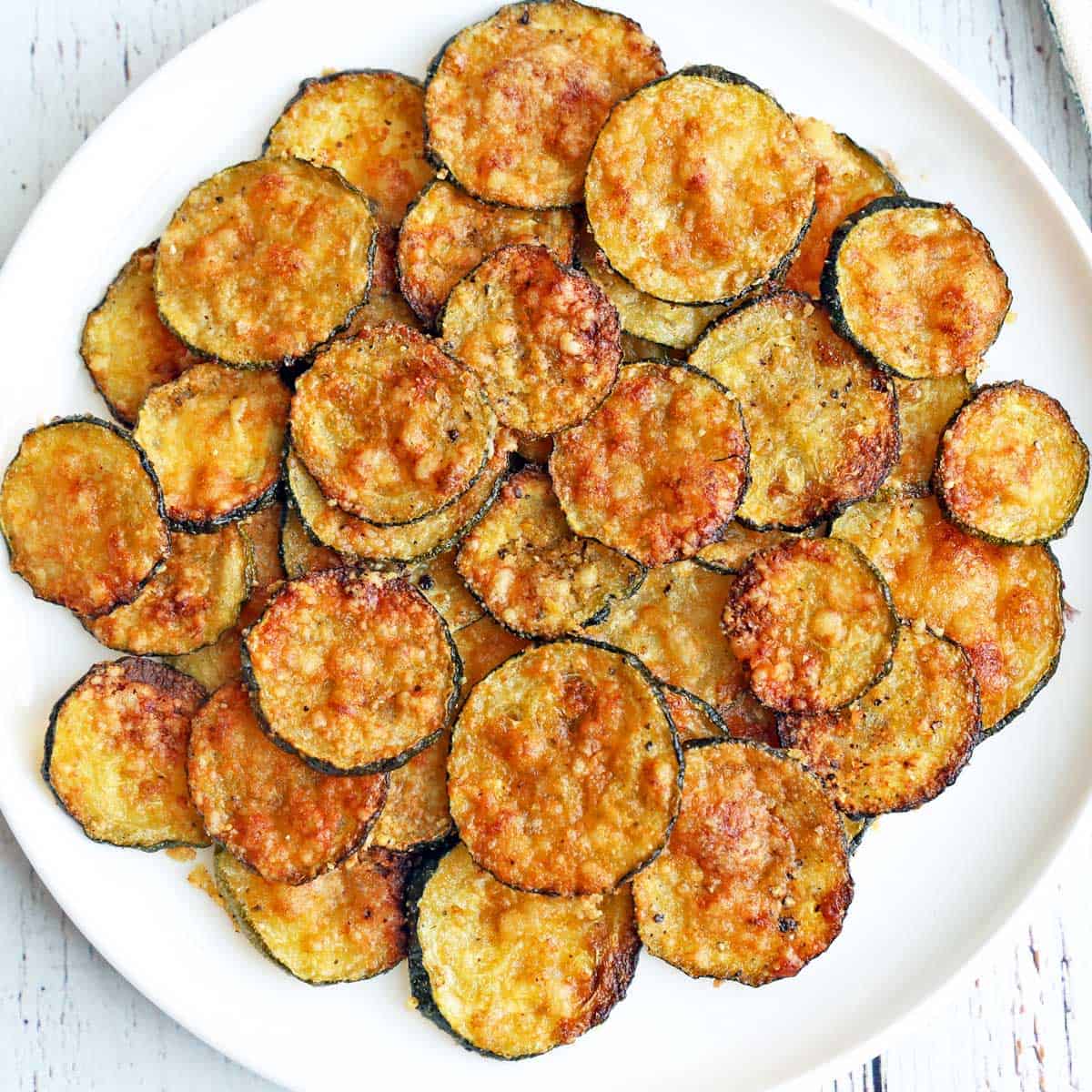 Crispy Baked Zucchini Chips - Healthy Recipes Blog