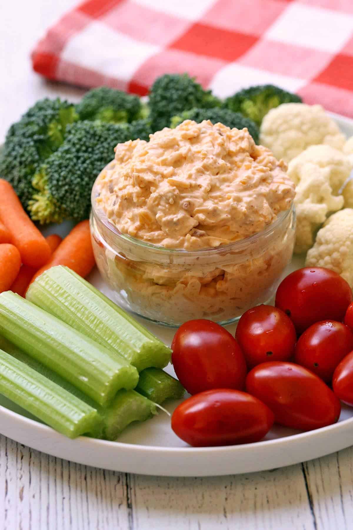 Cream cheese dip served with vegetables. 