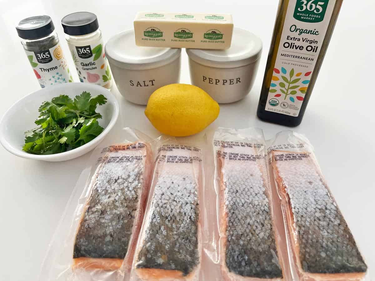 The ingredients needed to make pan-fried salmon. 