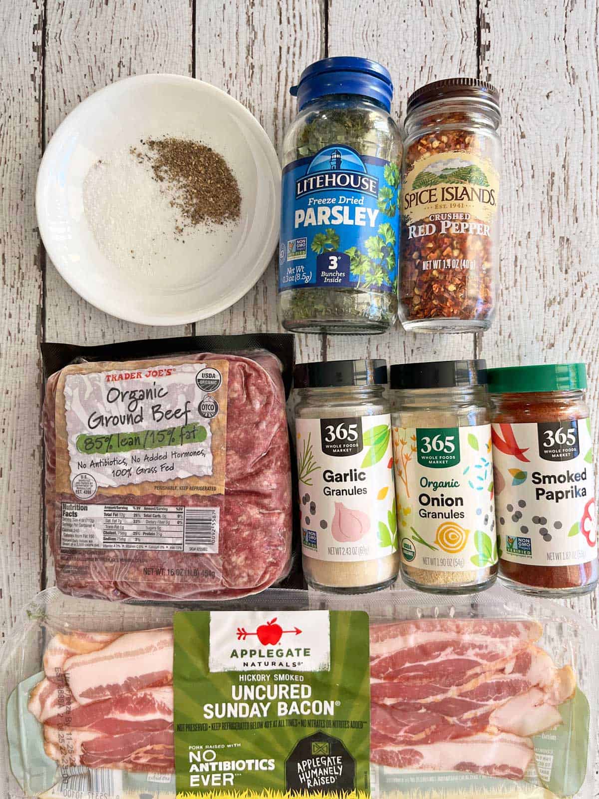 https://healthyrecipesblogs.com/wp-content/uploads/2023/03/Bacon-burger-ingredients.jpg