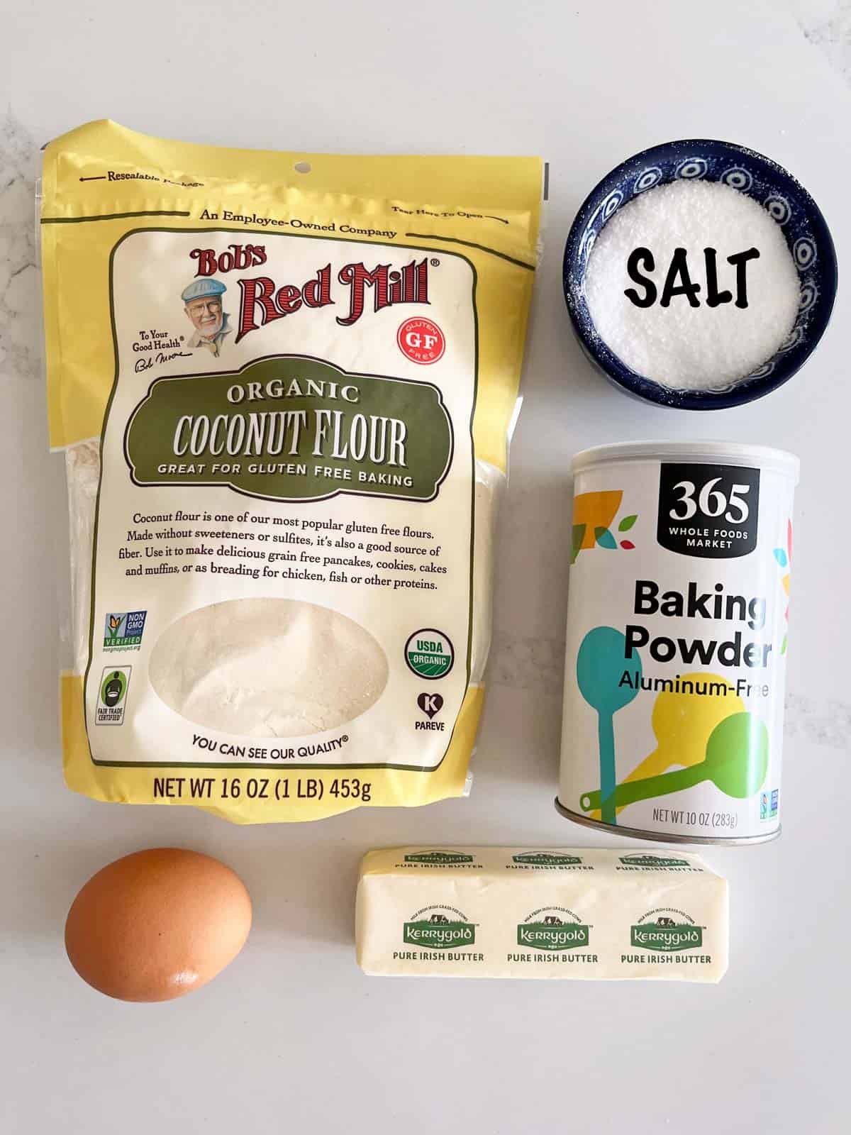The ingredients needed to make a keto 90-second bread. 