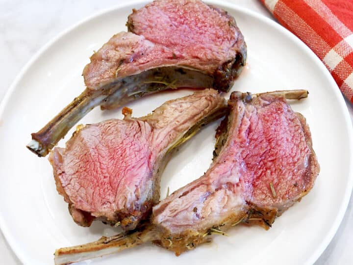 The lamb is served on a plate.
