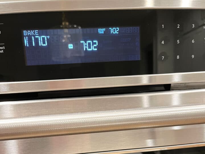 An oven set to 170°F (keep warm).