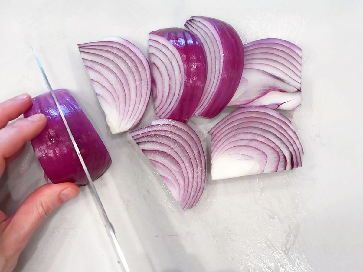 How to chop the red onions.