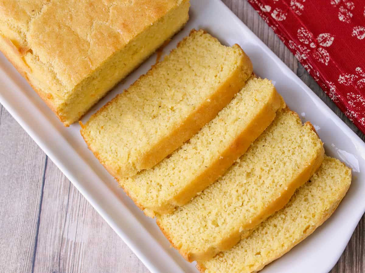 A keto pound cake is served on a tray.