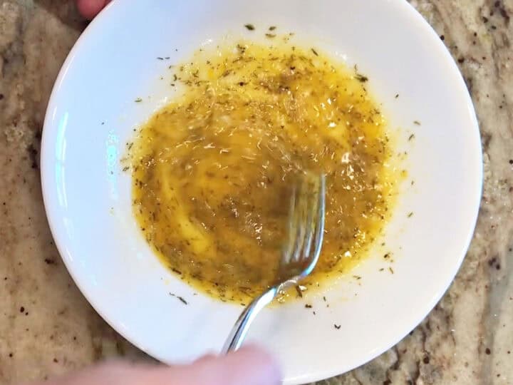 Mixing egg and spices.