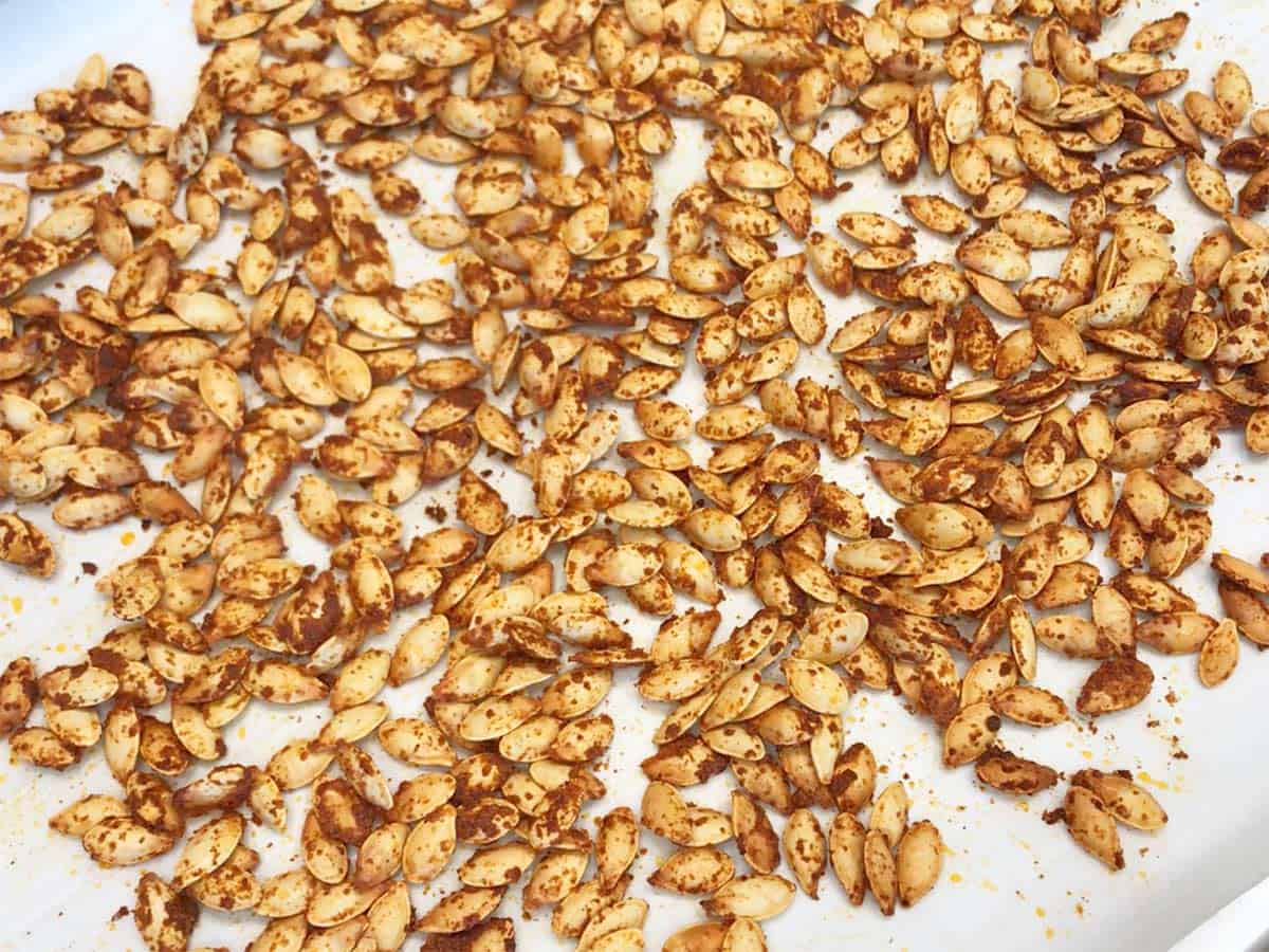 The pumpkin seeds are ready in the pan.