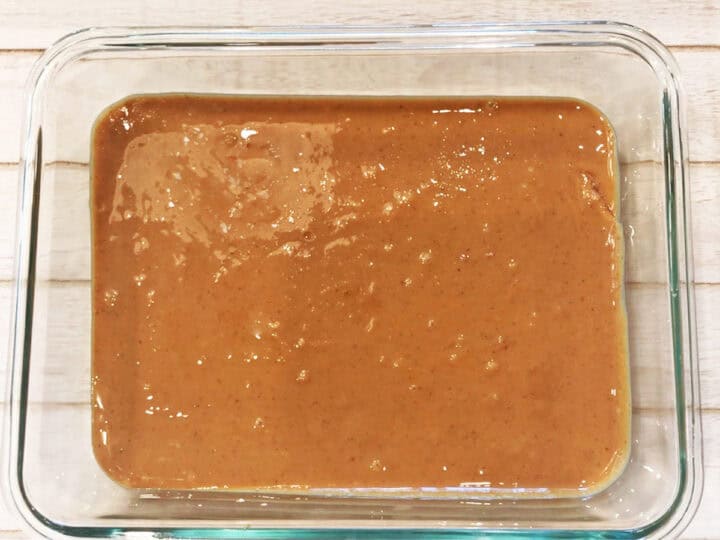 The fudge mixture was transferred to the pan.