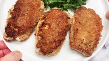 The pork chops are served.