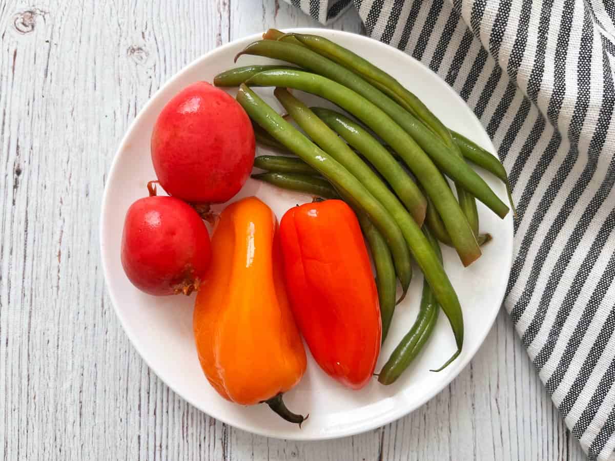 Homemade Quick Pickles | Crisp and Flavorful - Healthy Recipes Blog