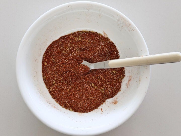 A seasoning mix for fajitas.